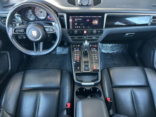 2024 Porsche Macan - Image 11 of 19