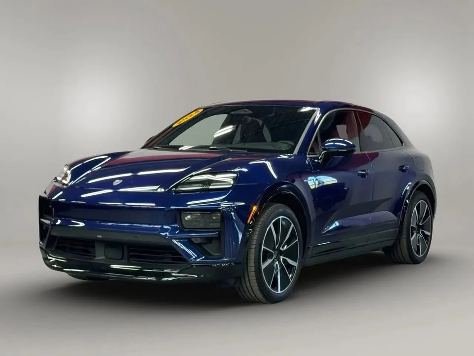 2024 Porsche Macan Electric - Image 2 of 20