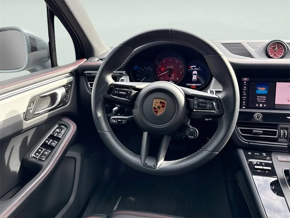 2024 Porsche Macan GTS - Image 12 of 18