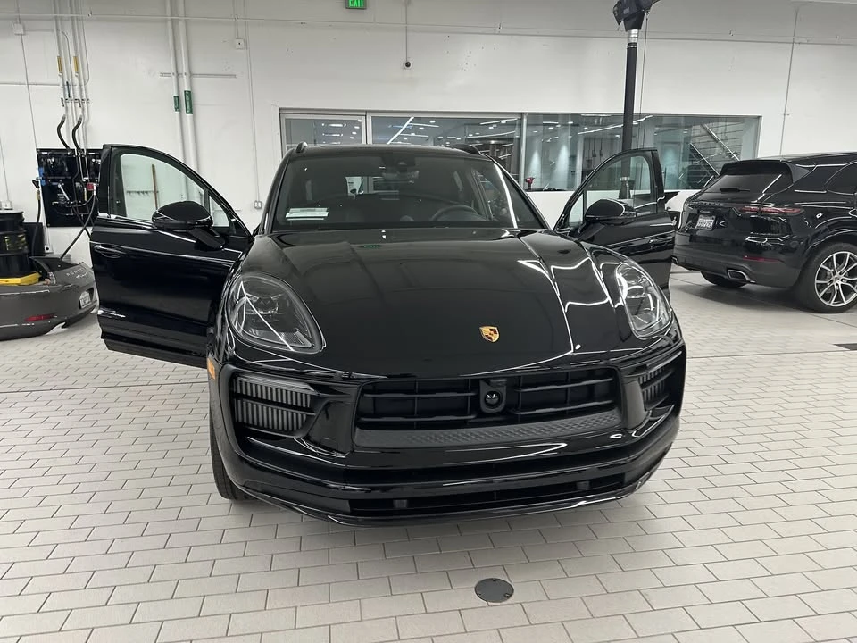 2024 Porsche Macan GTS - Image 5 of 15