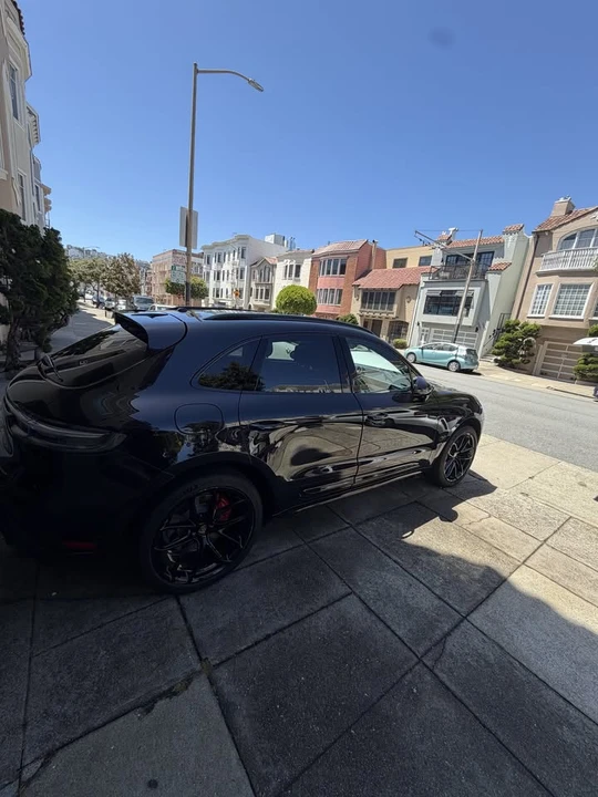 2024 Porsche Macan GTS - Image 7 of 15