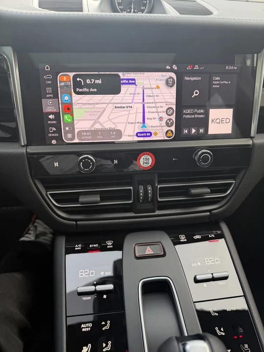2024 Porsche Macan GTS - Image 11 of 15