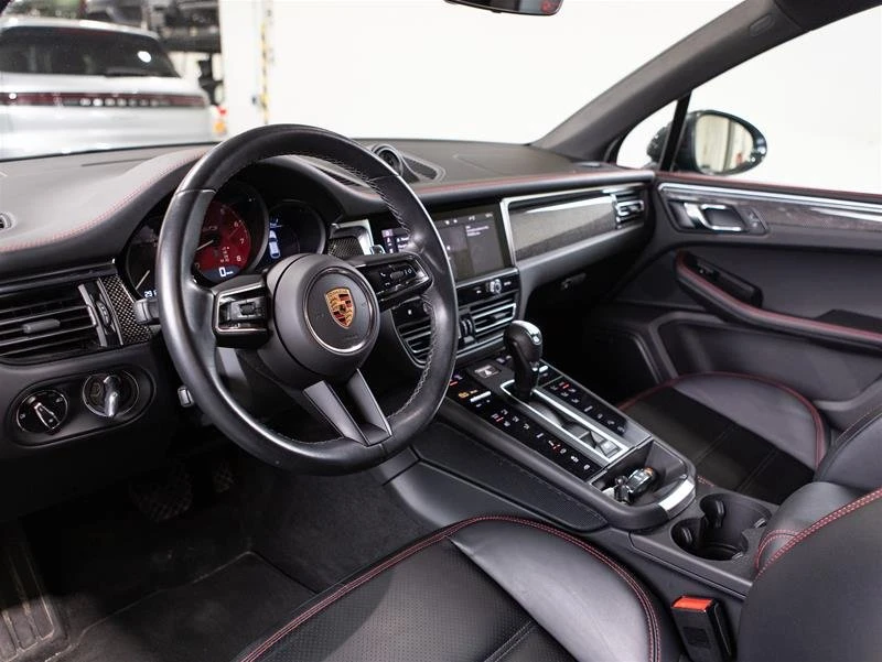 2024 Porsche Macan GTS - Image 8 of 13