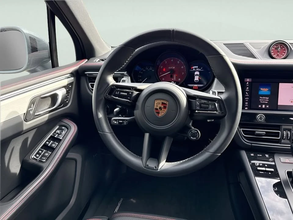 2024 Porsche Macan GTS - Image 16 of 20