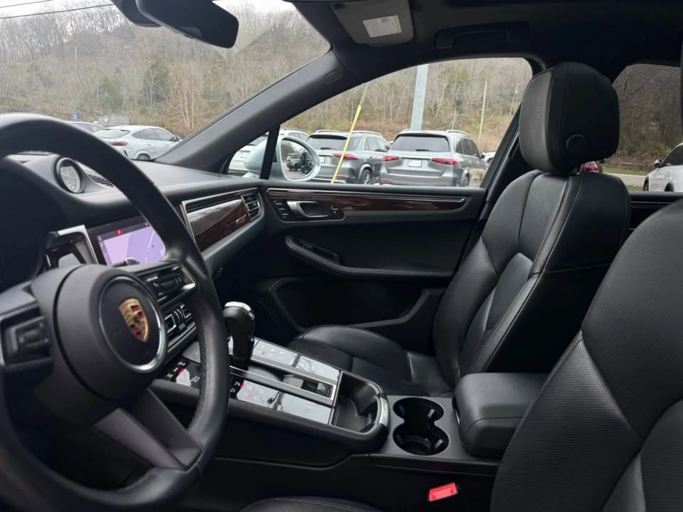 2024 Porsche Macan - Image 20 of 20