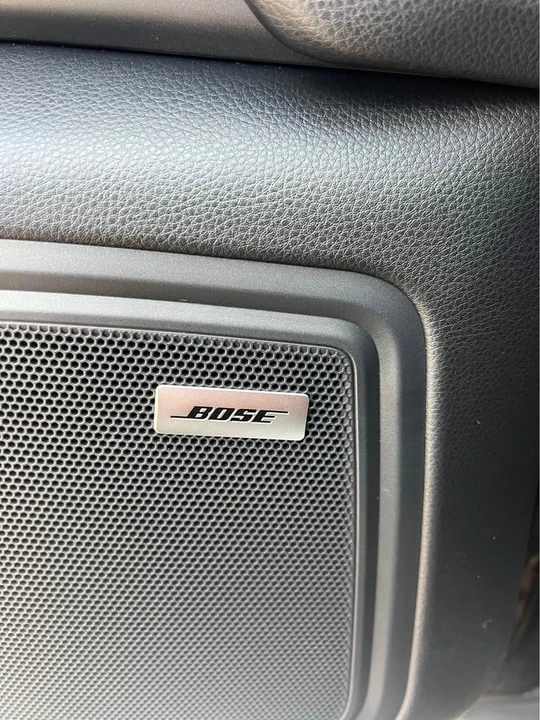 2024 Porsche Macan S - Image 9 of 14