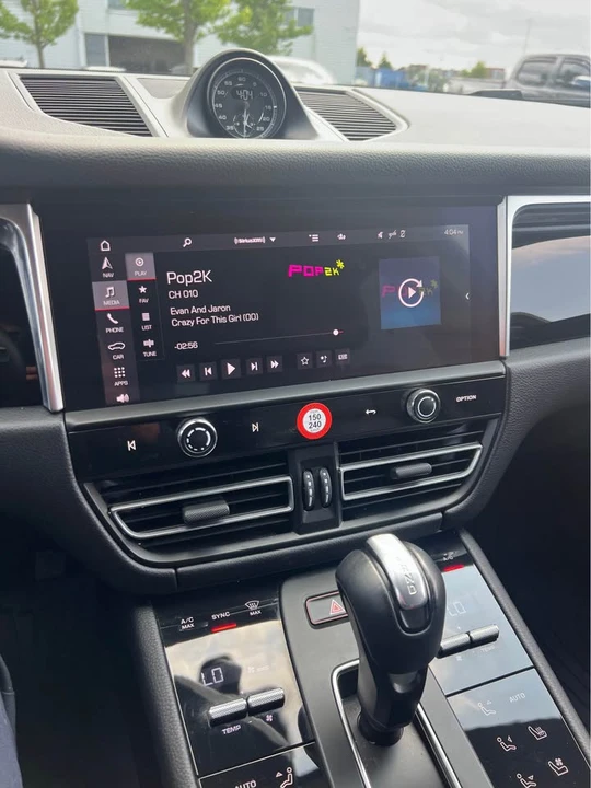 2024 Porsche Macan S - Image 7 of 14