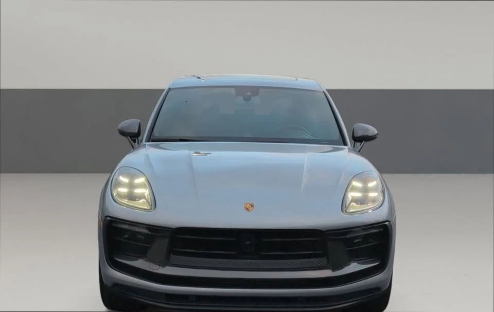 2024 Porsche Macan T - Image 3 of 20