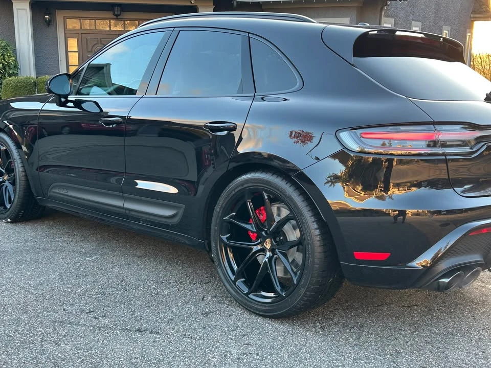 2024 Porsche Macan - Image 5 of 7