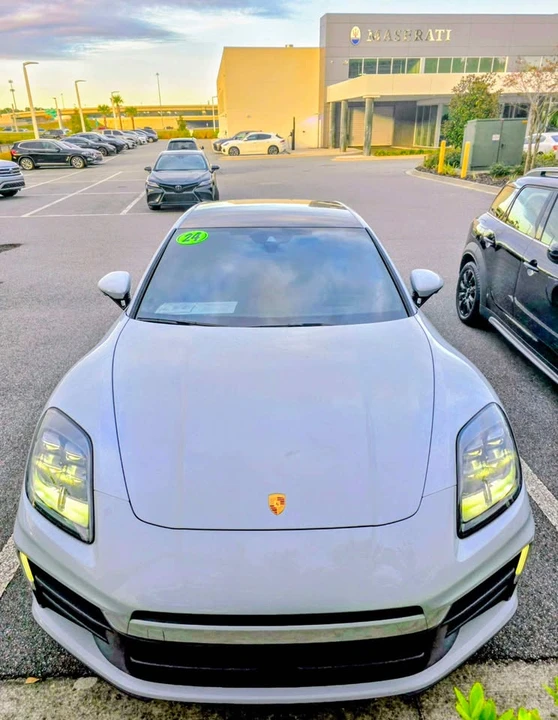 2024 Porsche 976 Panamera - Image 2 of 7
