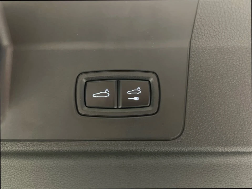 2024 Porsche 976 Panamera - Image 13 of 14