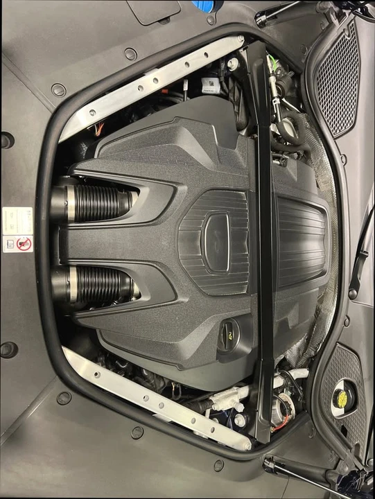 2024 Porsche 976 Panamera - Image 8 of 14
