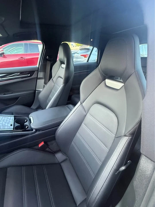 2024 Porsche 976 Panamera - Image 8 of 16