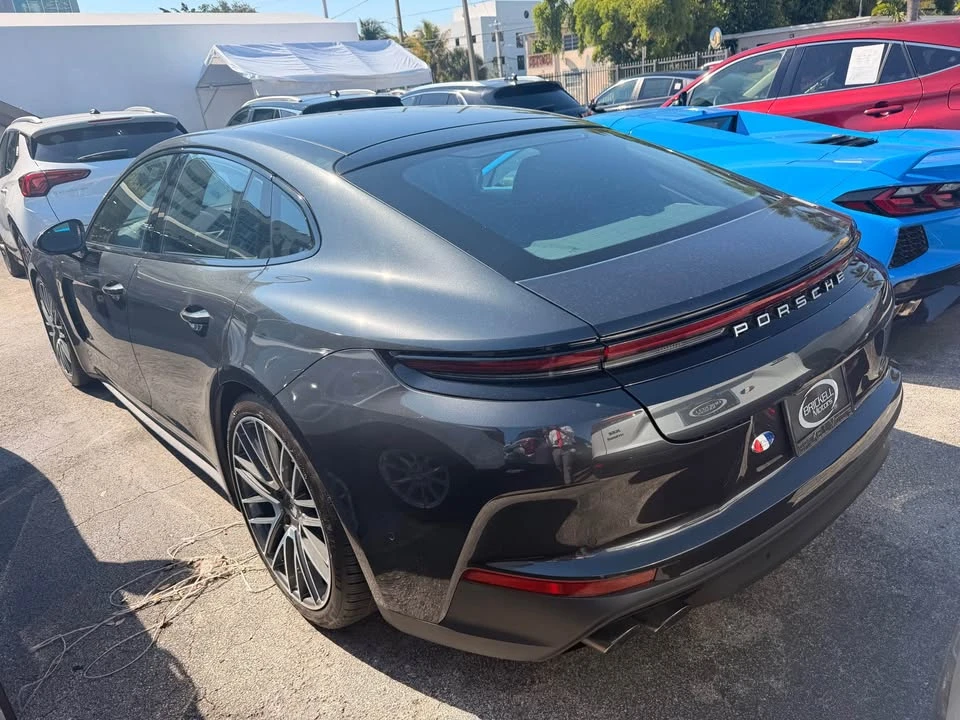 2024 Porsche 976 Panamera - Image 3 of 6