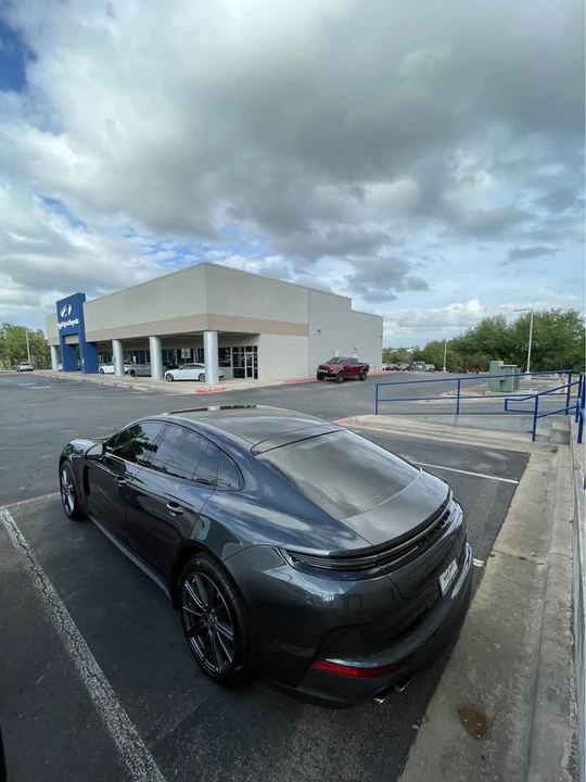 2024 Porsche 976 Panamera - Image 2 of 9