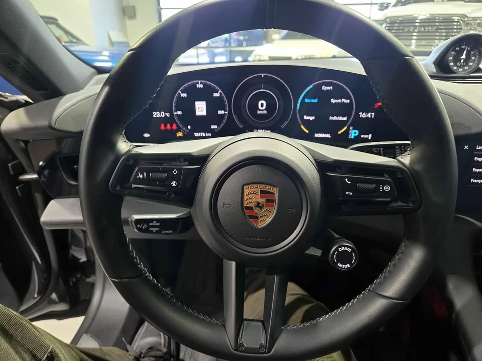 2024 Porsche Taycan - Image 10 of 10
