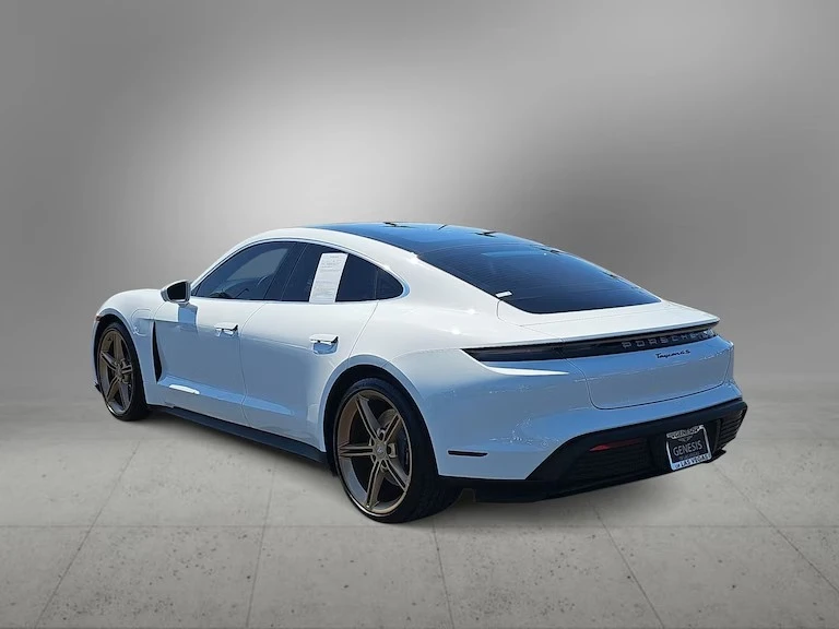 2024 Porsche Taycan 4S - Image 3 of 10