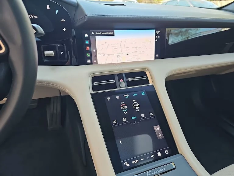 2024 Porsche Taycan 4S - Image 6 of 10