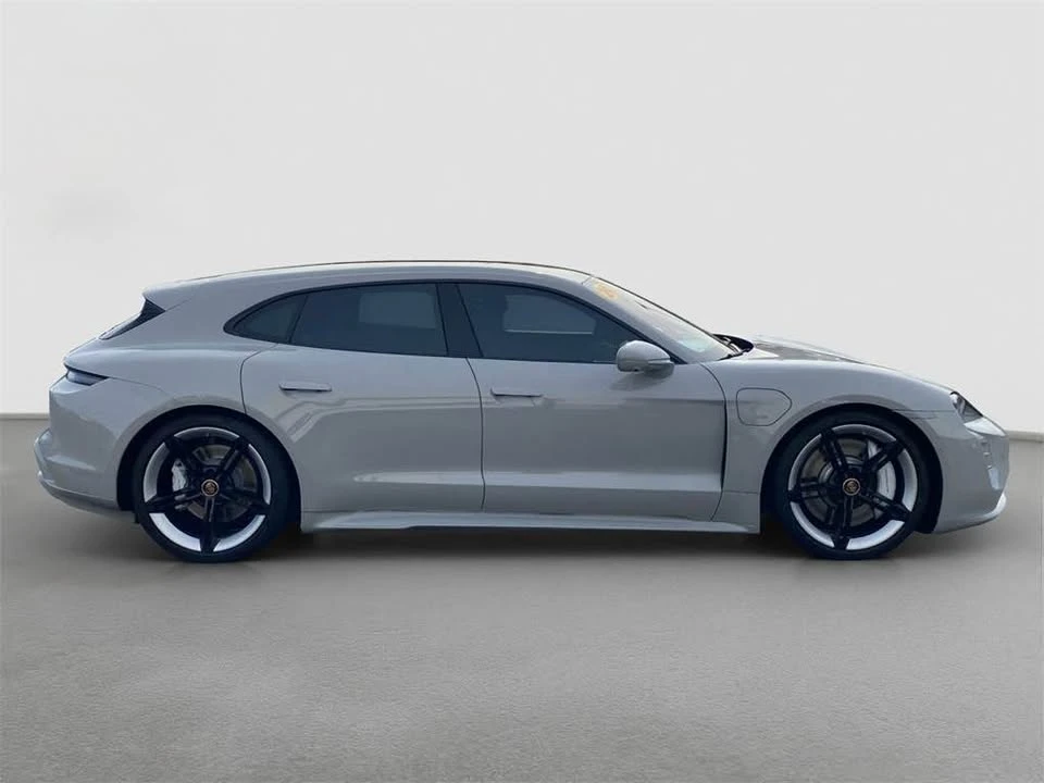 2024 Porsche Taycan GTS - Image 11 of 20
