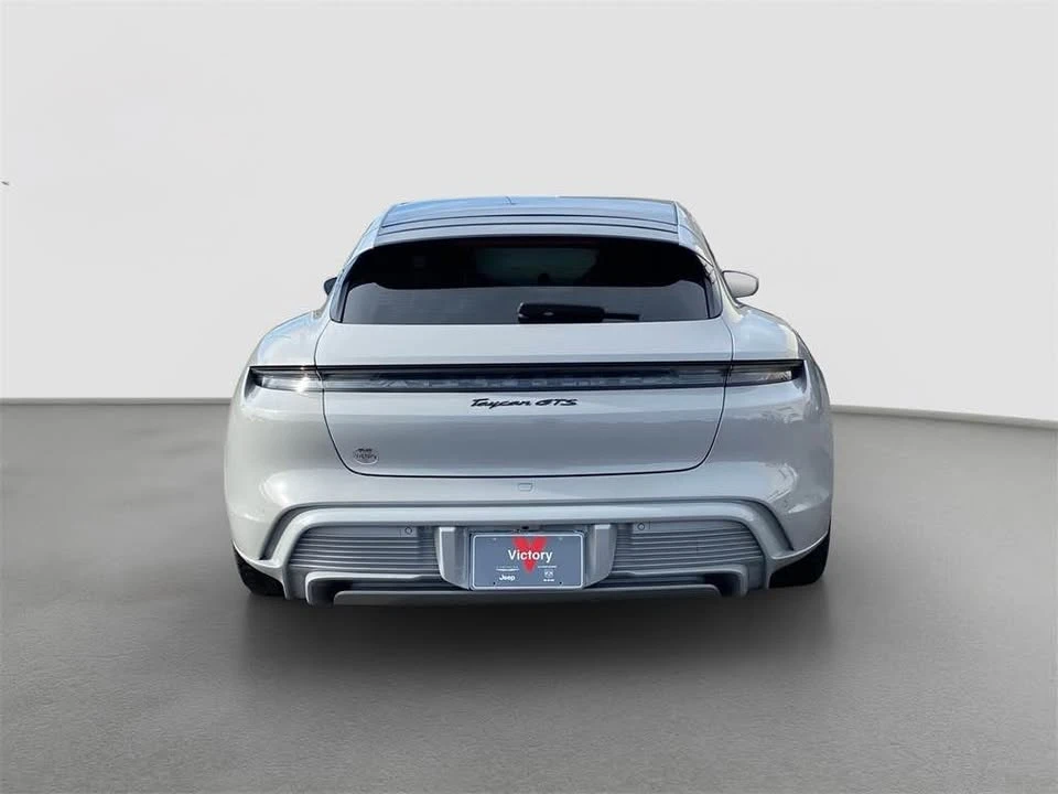 2024 Porsche Taycan GTS - Image 9 of 20