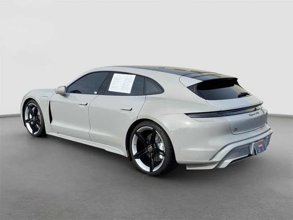 2024 Porsche Taycan GTS - Image 8 of 20