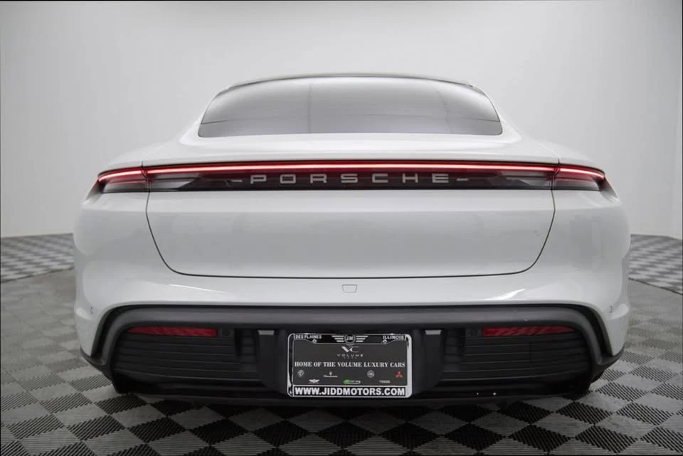 2024 Porsche Taycan - Image 11 of 20