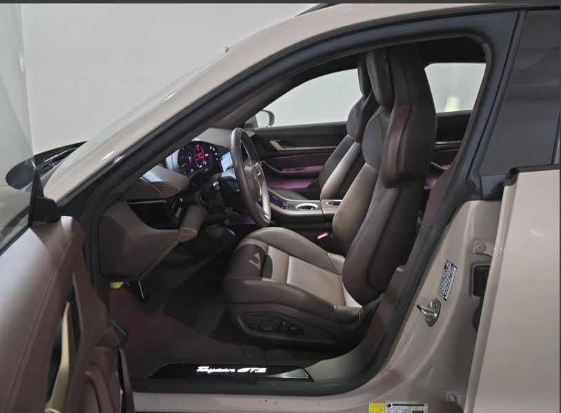 2024 Porsche Taycan GTS - Image 7 of 8