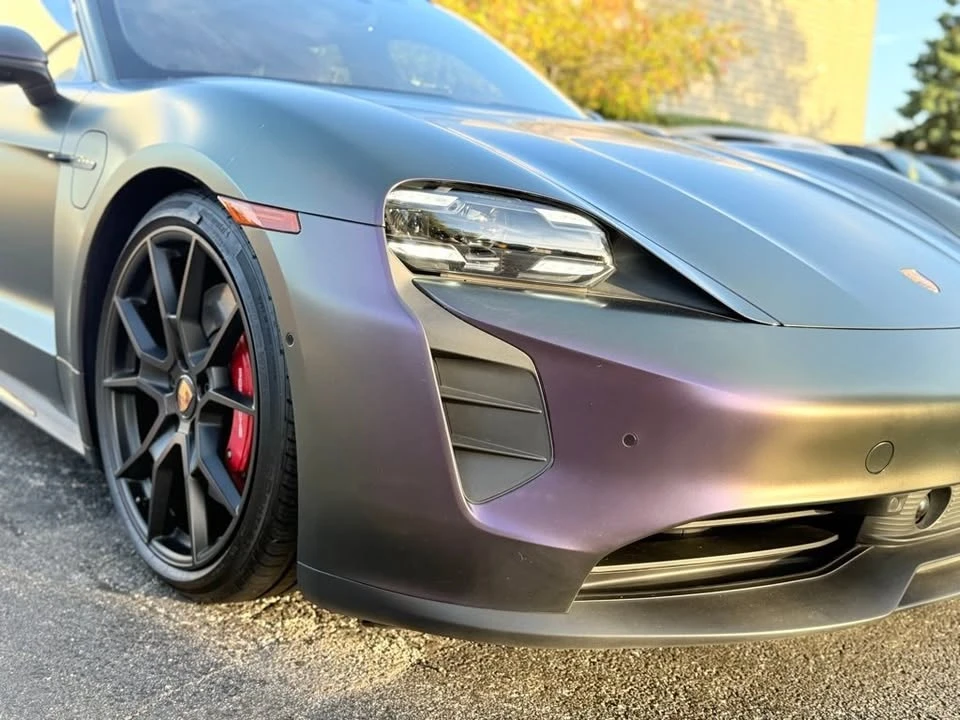 2024 Porsche Taycan GTS - Image 19 of 20