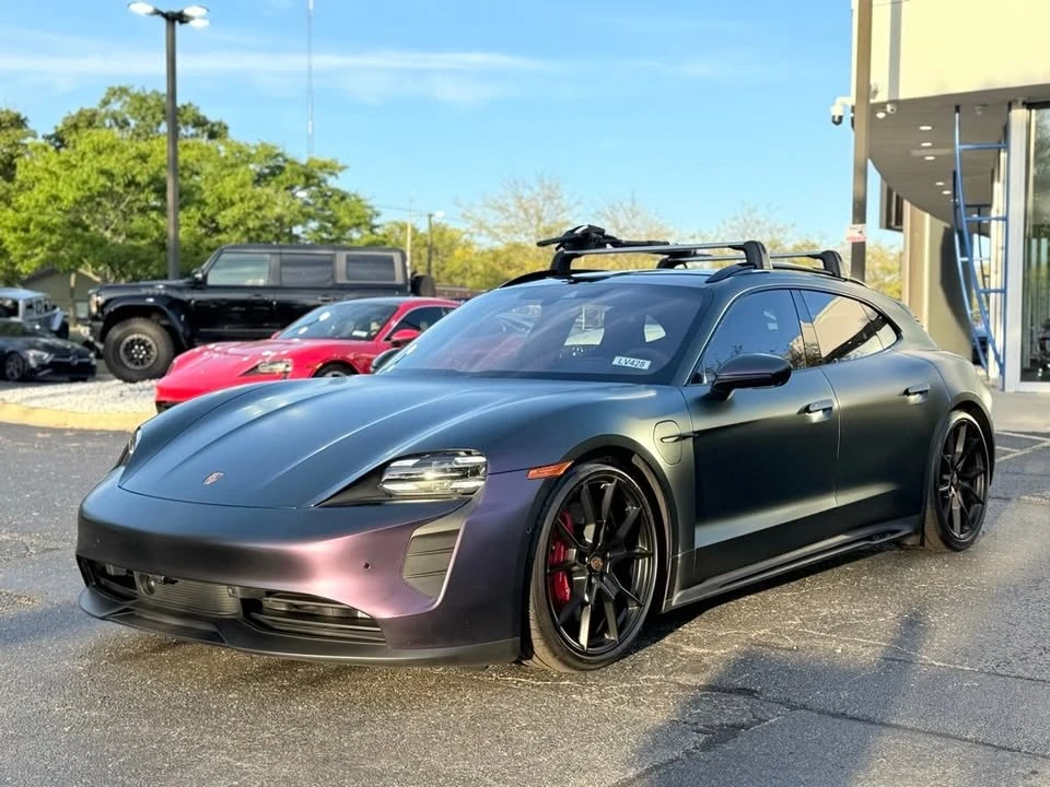 2024 Porsche Taycan GTS - Image 2 of 20