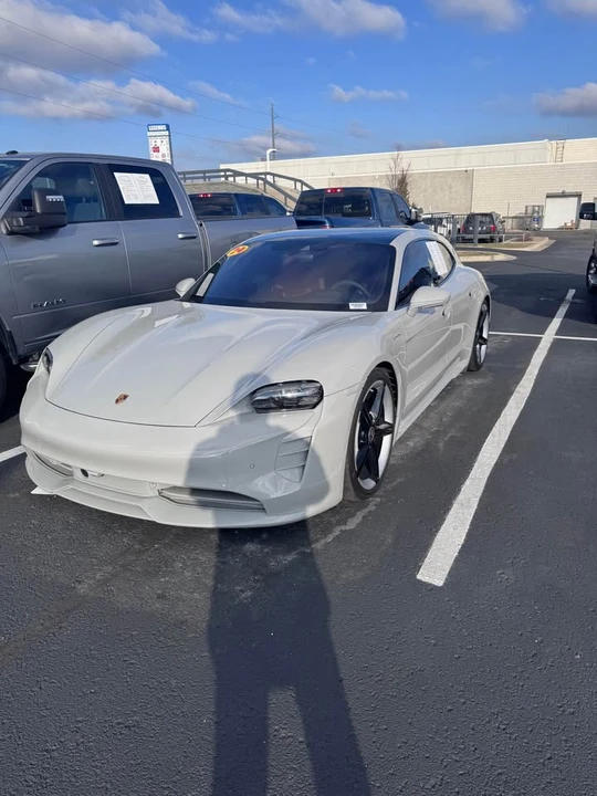2024 Porsche Taycan GTS - Image 2 of 13
