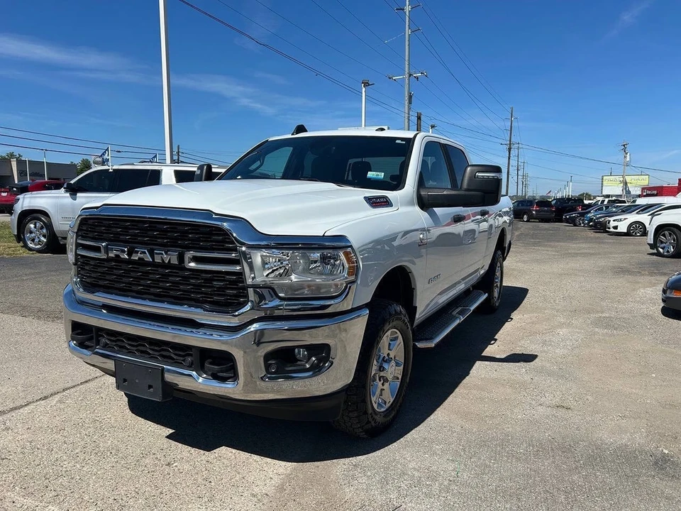 2024 Ram 2500 - Image 2 of 14