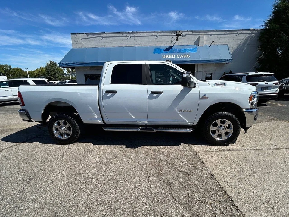 2024 Ram 2500 - Image 7 of 12