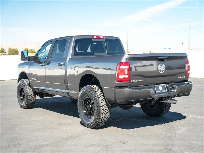2024 Ram 2500 - Image 4 of 31