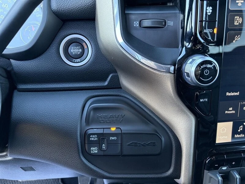 2024 Ram 2500 - Image 19 of 21