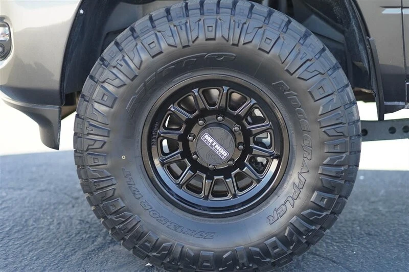2024 Ram 2500 - Image 12 of 21