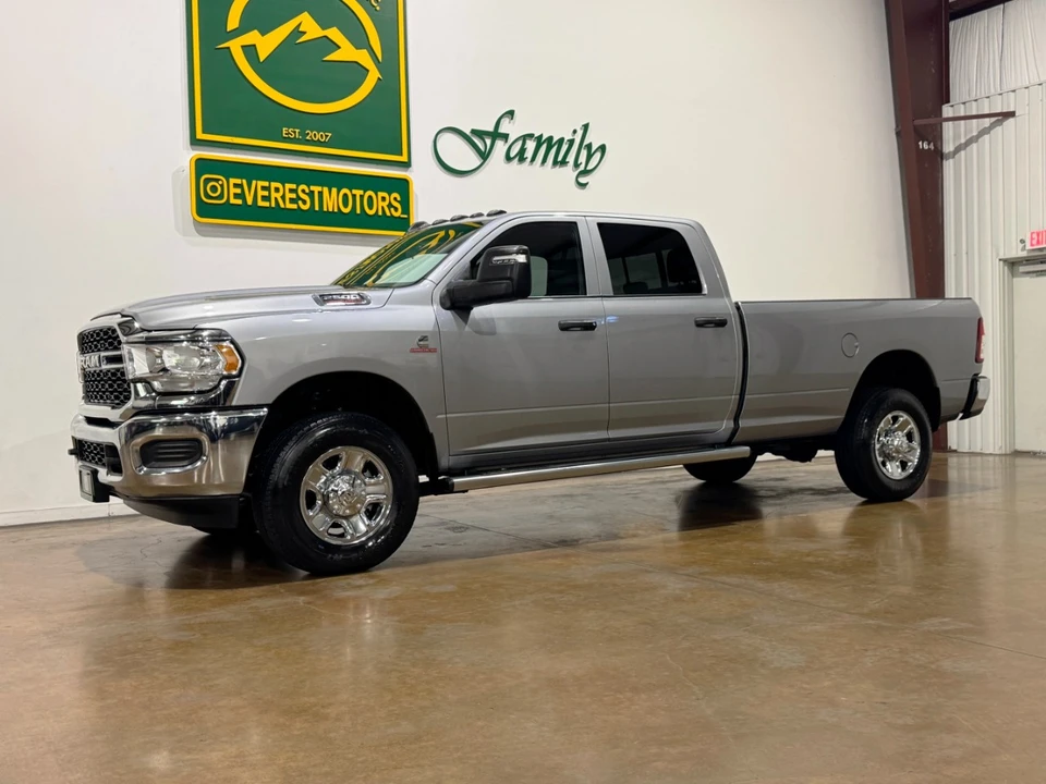 2024 Ram 2500 - Image 3 of 12