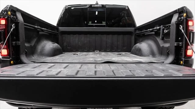 2024 Ram - Image 20 of 31