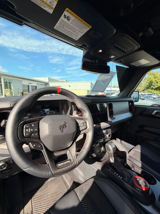 2024 Ford Bronco Raptor 6th Gen - Image 15 of 18