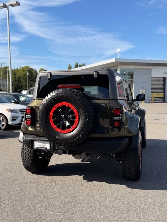 2024 Ford Bronco Raptor 6th Gen - Image 10 of 18