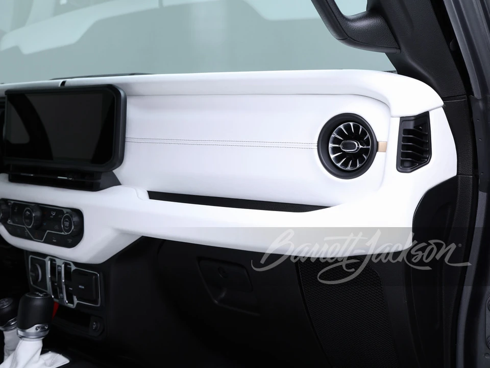 2024 Rezvani - Image 22 of 30
