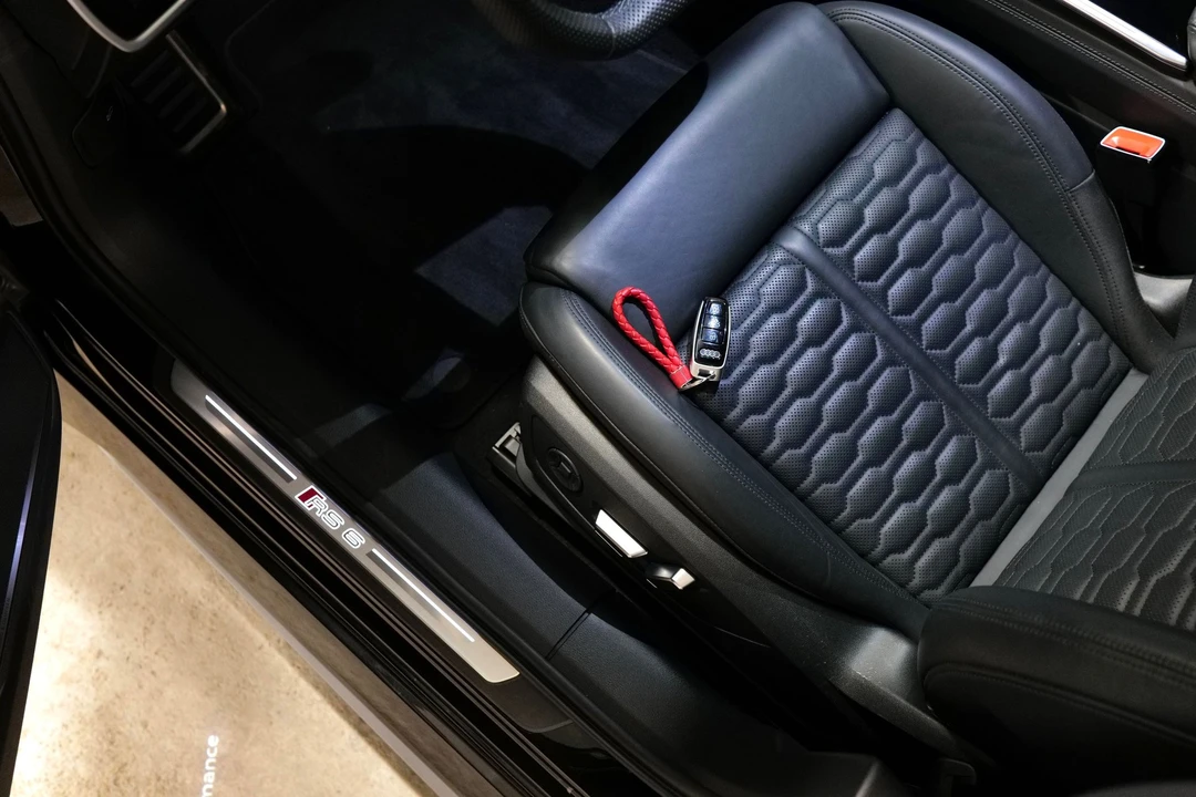2024 Audi C8 RS6 - Image 11 of 26