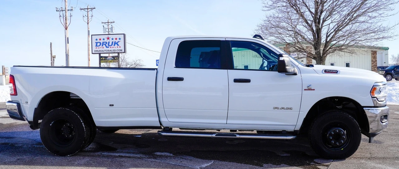 2024 Ram 1500 2nd Gen - Image 2 of 21