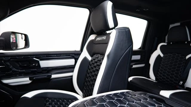 2024 Ram 1500 - Image 16 of 31