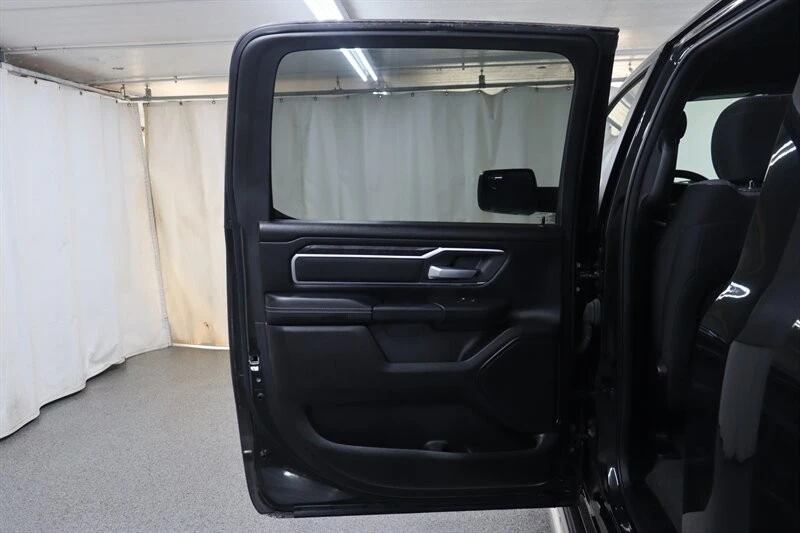 2024 Ram 1500 2nd Gen - Image 29 of 31