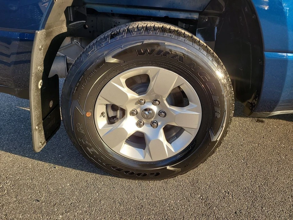 2024 Ram 1500 2nd Gen - Image 5 of 12