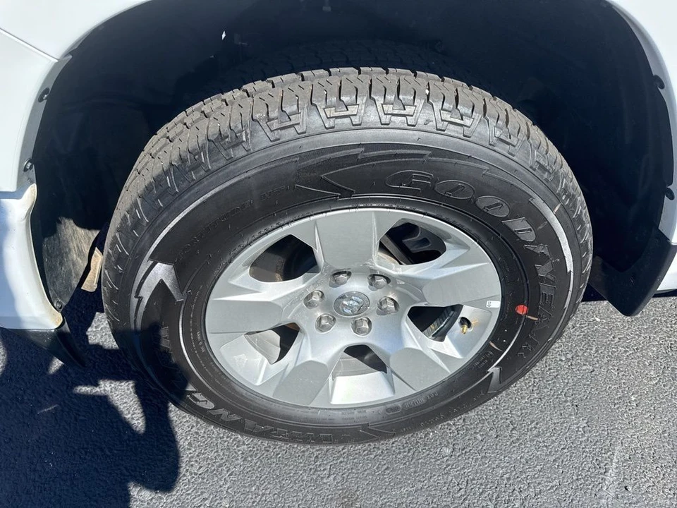 2024 Ram 1500 2nd Gen - Image 9 of 29