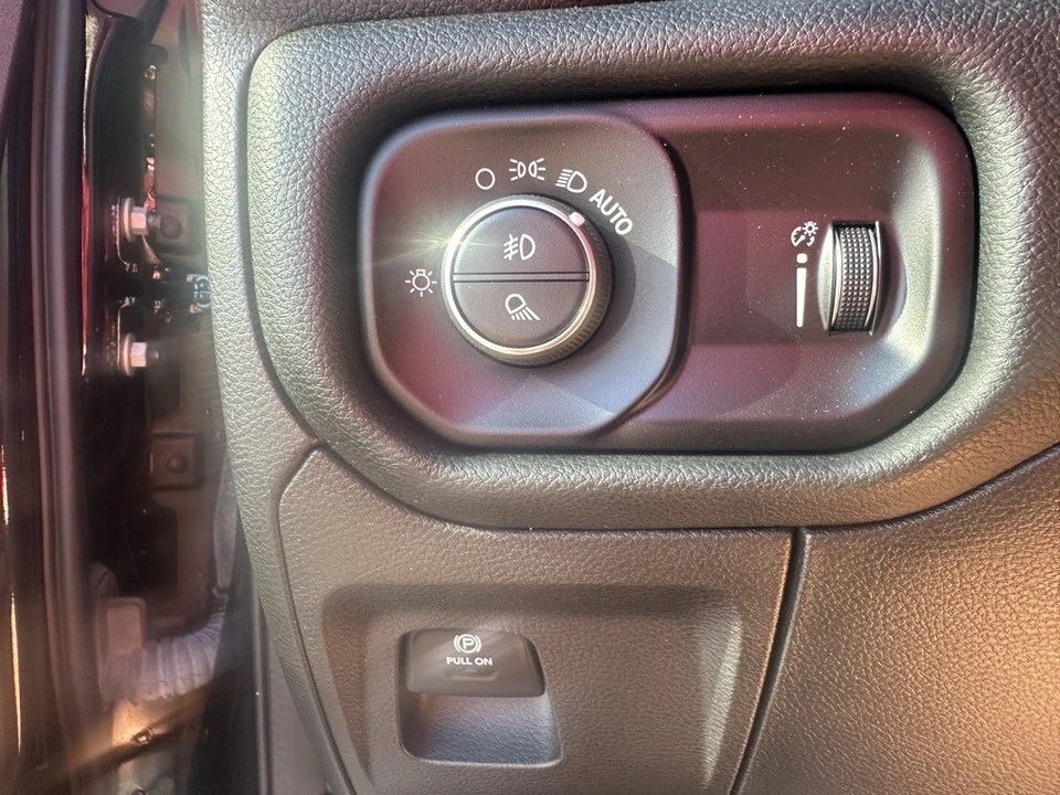 2024 Ram 1500 2nd Gen - Image 5 of 12