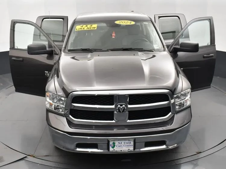 2024 Dodge Ram 4th Gen - Image 10 of 12