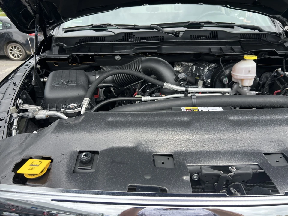 2024 Ram 1500 1st Gen - Image 14 of 30