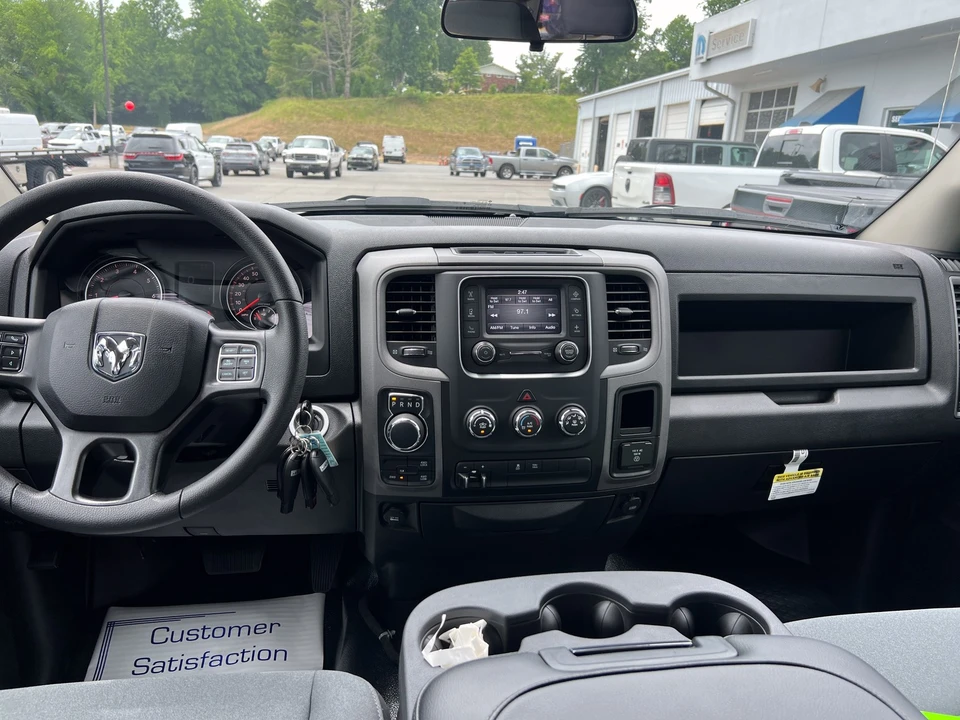 2024 Ram 1500 1st Gen - Image 18 of 30